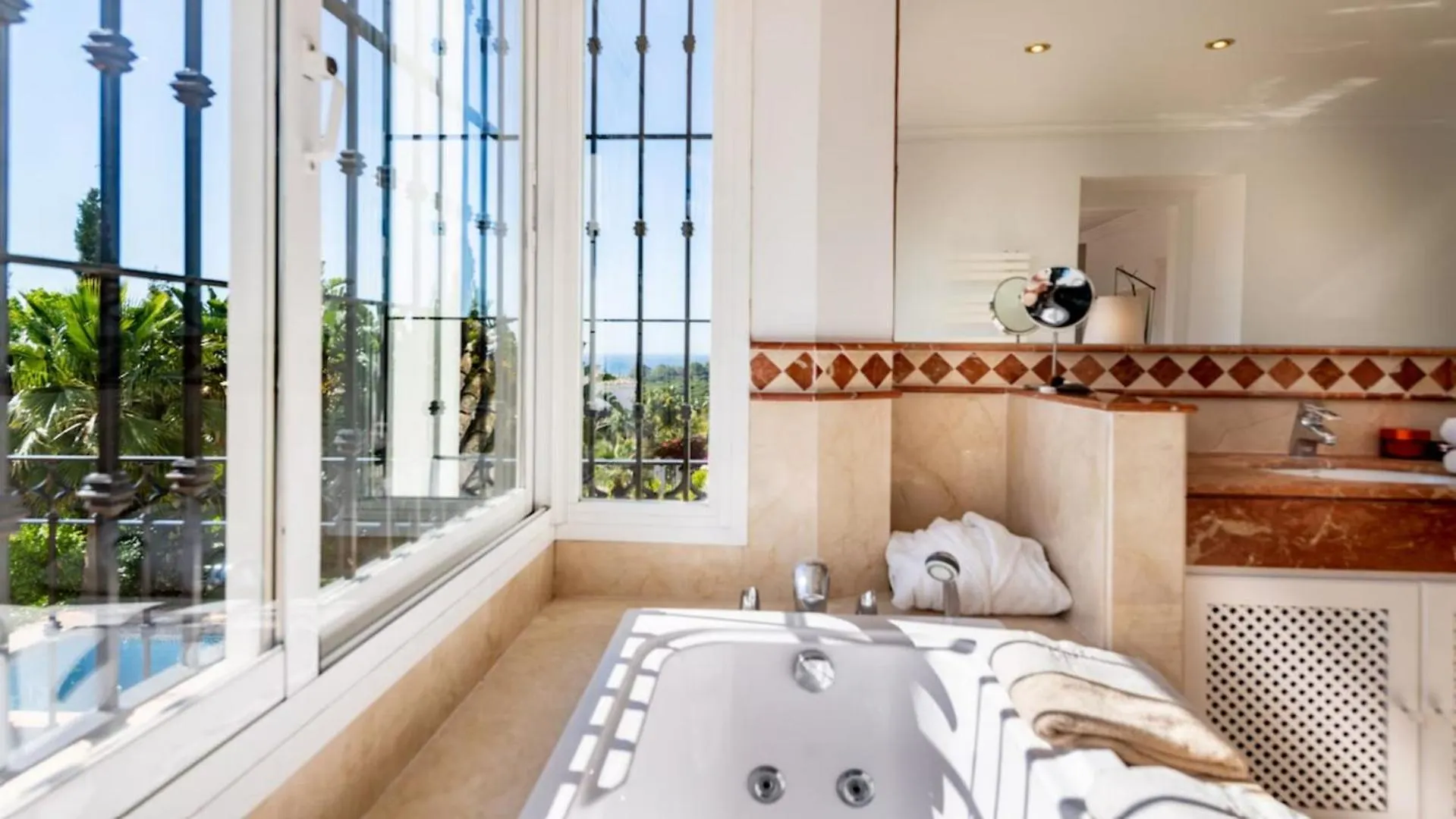 Holiday home Maison De Vacances Luxueuse Saint-Tropez
